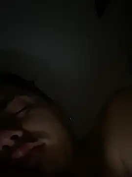 Snapshot of DanielGomez9 chatting on 03/14/25, 12:29 DanielGomez9 online show from 03/14/25, 12:29