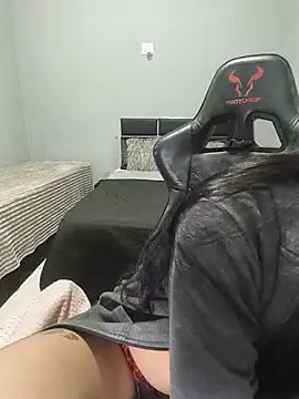 Livia Diaz online show from 06/24/26, 12:09