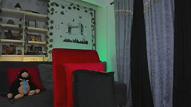 Couple muscle1 online show from 11/16/25, 05:51