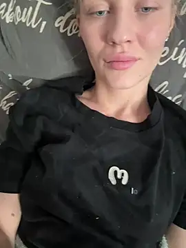 Nikol Clare online show from 05/30/26, 12:35
