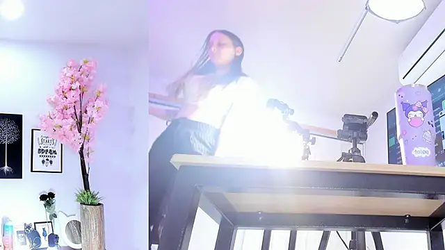 Siouxsie cenobite online show from 10/29/25, 11:23