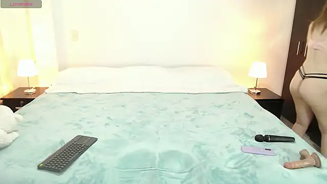 crissticutte online show from 01/27/25, 04:20