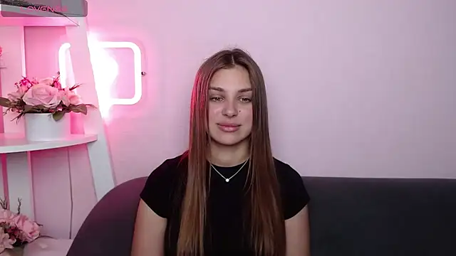 Snapshot of MilanaAngelAs chatting on 06/22/26, 07:44 MilanaAngelAs online show from 06/22/26, 07:44