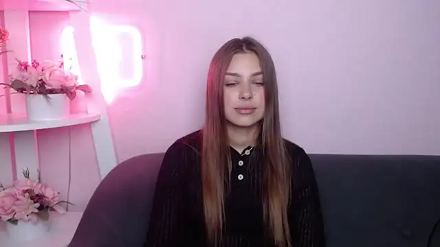 Snapshot of MilanaAngelAs chatting on 07/09/26, 05:00 MilanaAngelAs online show from 07/09/26, 05:00