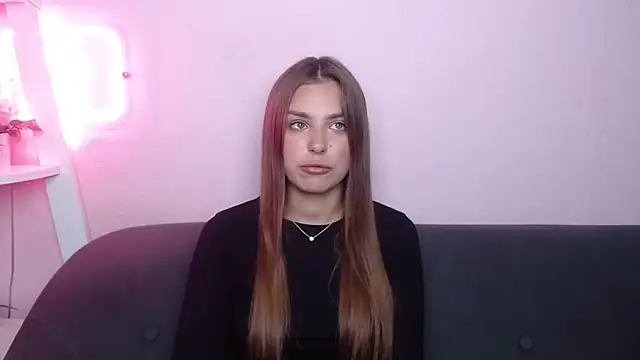 Snapshot of MilanaAngelAs chatting on 07/12/26, 04:47 MilanaAngelAs online show from 07/12/26, 04:47