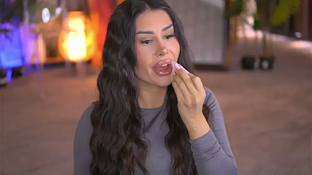 EvaZane online show from 01/26/25, 11:06