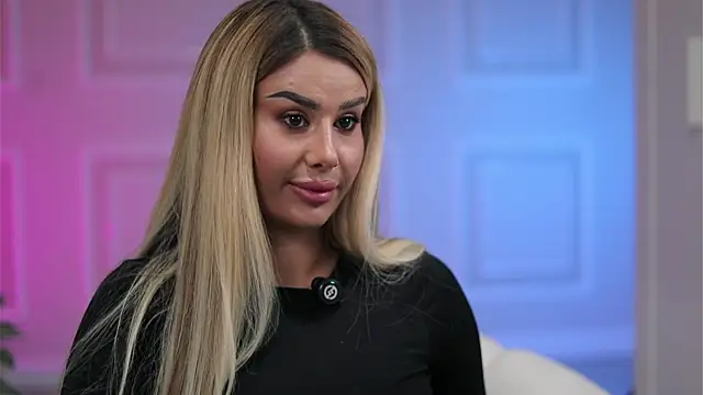 EvaZane online show from 10/21/25, 07:14