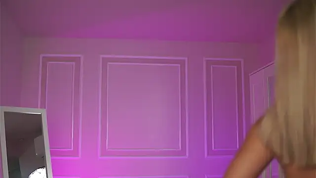 EvaZane online show from 01/09/26, 08:32