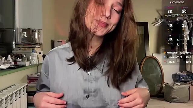 Addelin Moon online show from 11/05/25, 04:51