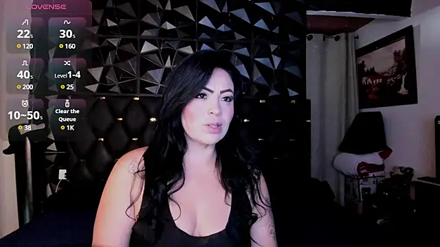 charlottemeyerr online show from 01/01/25, 06:06