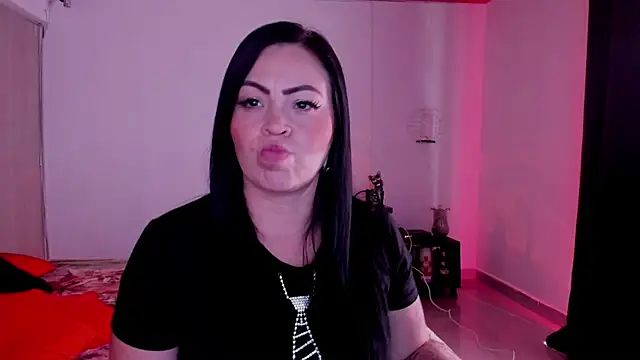 charlottemeyerr online show from 01/24/25, 07:39