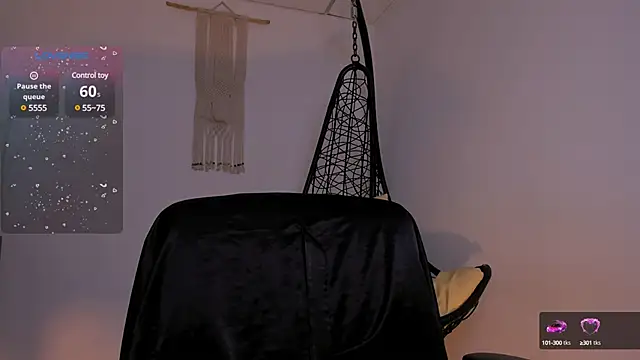 Nina-monroe online show from 01/10/25, 10:25