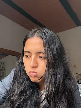 ViolettaSummer online show from 03/08/26, 01:04