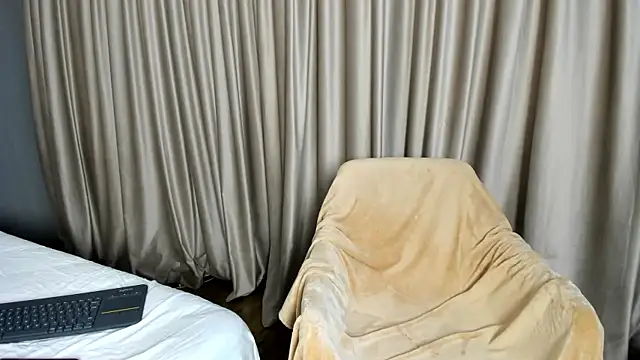 Project-Raven online show from 11/30/25, 04:44