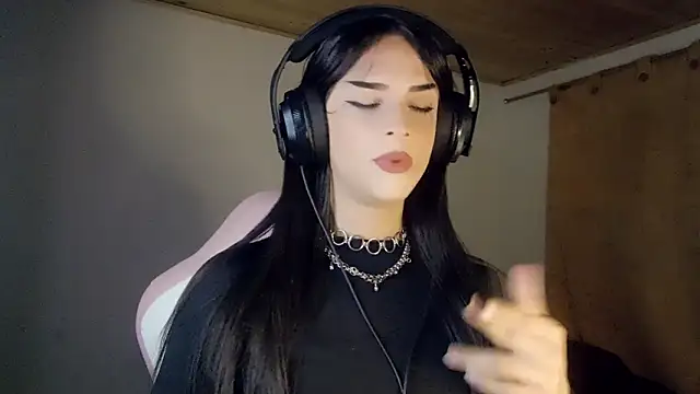 Dollbehavior  online show from 02/02/26, 02:21