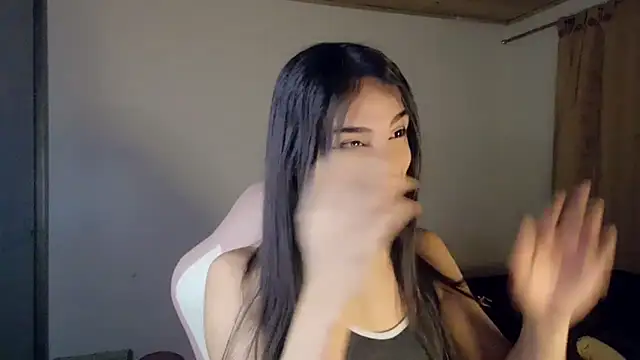 Dollbehavior  online show from 04/13/26, 12:49