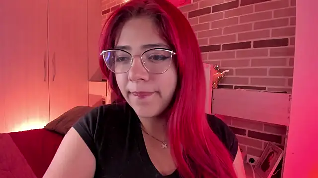 Rousse Collinss online show from 01/29/25, 03:44