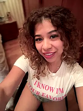 LEONCITA  online show from 12/16/25, 05:18