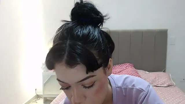 Snapshot of Caribbean_beauty_ chatting on 10/17/25, 11:07 Caribbean beauty online show from 10/17/25, 11:07