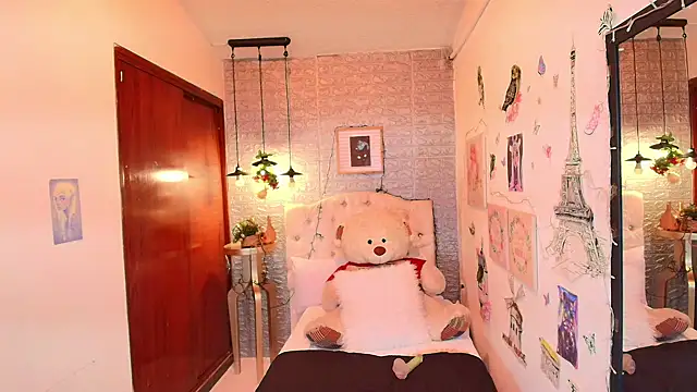 REDHOTTER  online show from 02/08/25, 02:15