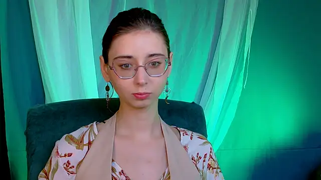 Orianna Fox online show from 10/10/25, 01:21