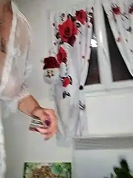 Snapshot of SoDi_Love chatting on 12/20/24, 04:20 SoDi Love online show from 12/20/24, 04:20