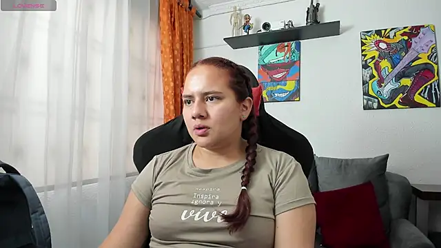 Lexyevans online show from 10/26/25, 09:10