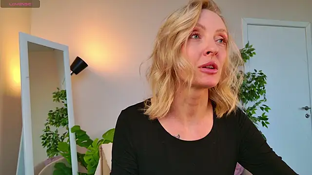 sexuallycorrecte online show from 03/08/26, 01:15