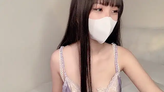 Snapshot of _Poya_ chatting on 09/25/25, 05:38  Poya  online show from 09/25/25, 05:38