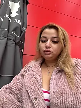 AllysonK online show from 10/27/25, 10:19