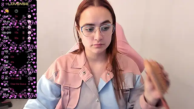 maryluna95 online show from 02/18/25, 01:54