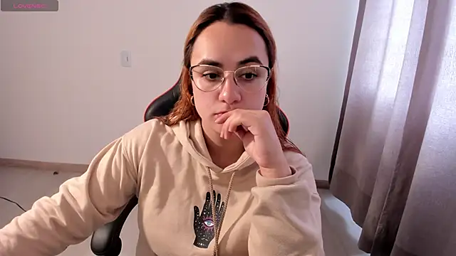 maryluna95 online show from 11/10/25, 05:34