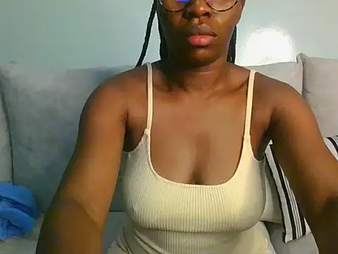 lisaa544 online show from 01/18/26, 03:32