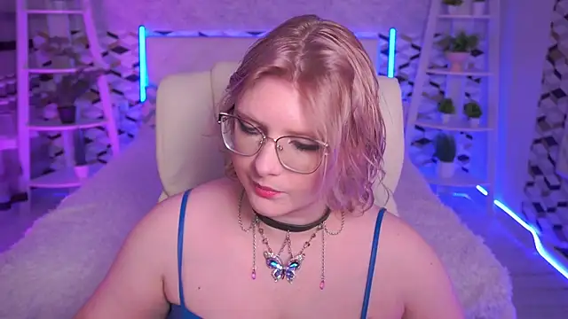 CoolTatis online show from 04/20/26, 05:43