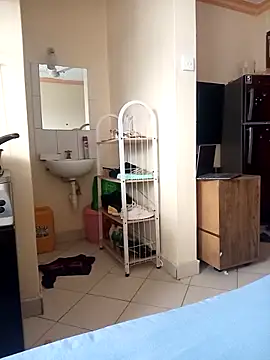 zainabsmile online show from 10/04/25, 08:01