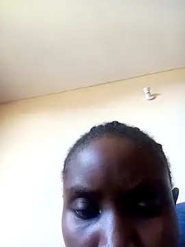 Snapshot of zainabsmile chatting on 05/12/26, 12:02 zainabsmile online show from 05/12/26, 12:02