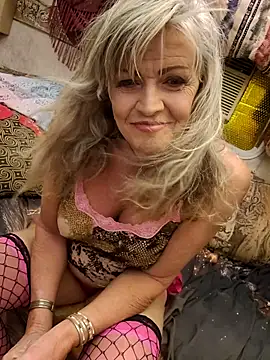 annika lately online show from 05/16/26, 04:20