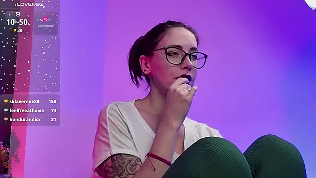 Snapshot of RitaSonnet chatting on 12/15/24, 05:31 RitaSonnet online show from 12/15/24, 05:31