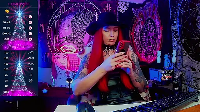 Snapshot of miss_jenna_lovee chatting on 12/13/24, 02:54 miss jenna lovee online show from 12/13/24, 02:54