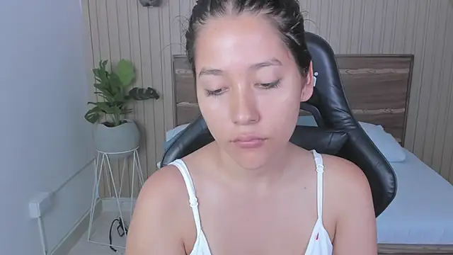 Snapshot of ivette_bocelly chatting on 01/25/25, 03:30 ivette bocelly online show from 01/25/25, 03:30