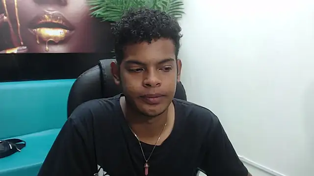 boylittle19cm online show from 03/11/25, 12:28