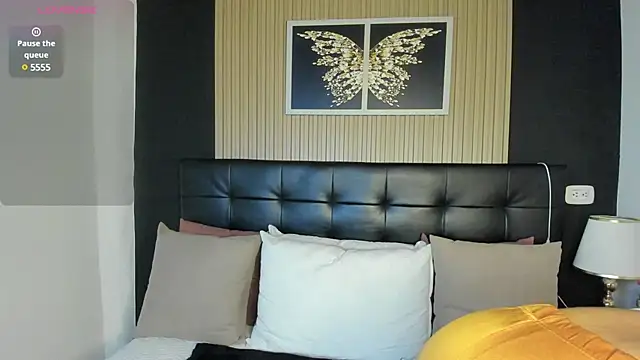 summer night  online show from 03/03/25, 10:49