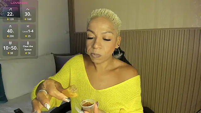 summer night  online show from 10/21/25, 11:44