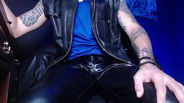 Dicaprioo  online show from 03/26/26, 03:23