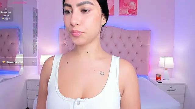 Emily roux online show from 03/15/25, 08:32