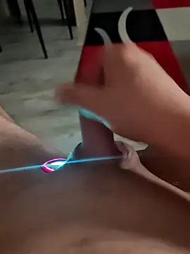 Szeltolo001 online show from 03/03/26, 03:12