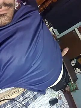 GILBERTHOR92 online show from 02/04/26, 05:57