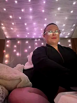 GinAnnTonic online show from 12/03/24, 03:33