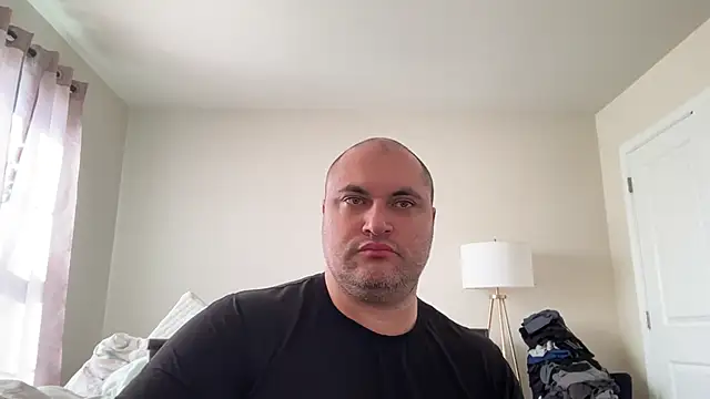 SluggishChase99 online show from 03/18/25, 02:15