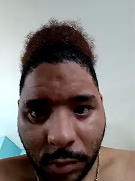 Snapshot of Dj-yefri-pauta chatting on 01/21/25, 01:54 Dj-yefri-pauta online show from 01/21/25, 01:54